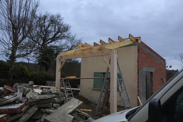 Construction d'un abri